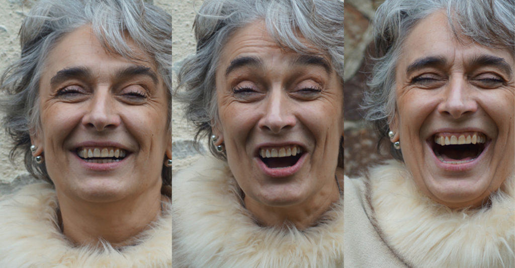 Caroline GAGNIÉ Eclat de rire en 3 temps